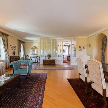 Castello Di Spessa - Residenze D'epoca 酒店 4*