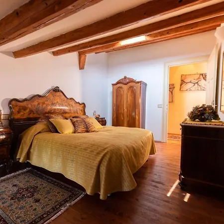 酒店 Castello Di Spessa - Residenze D'epoca