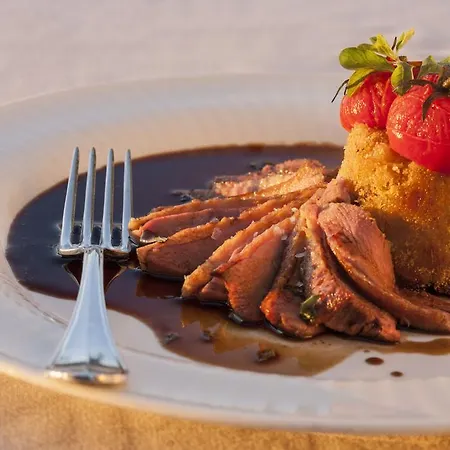 酒店 Castello Di Spessa - Residenze D'epoca