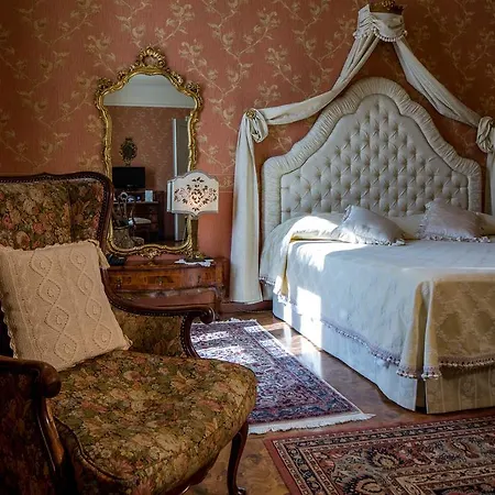 Hotel Castello Di Spessa - Residenze D'epoca