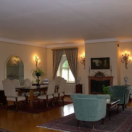 Castello Di Spessa - Residenze D'epoca Отель