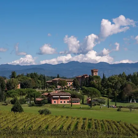 Castello Di Spessa - Residenze D'epoca Отель