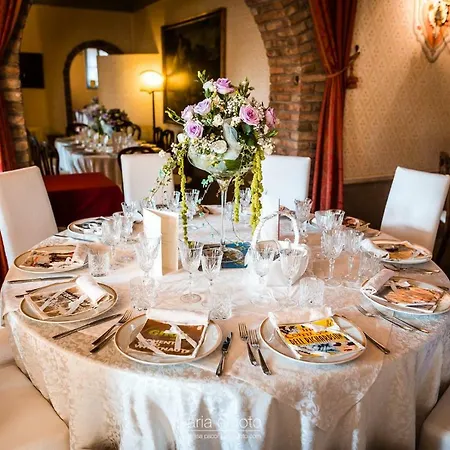 Castello Di Spessa - Residenze D'epoca Каприва-дель-Фриули