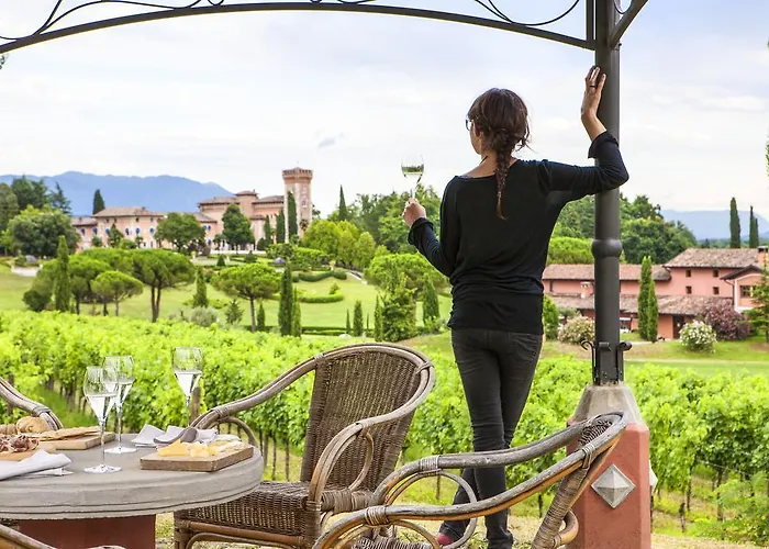 Hotel Castello Di Spessa - Residenze D'epoca