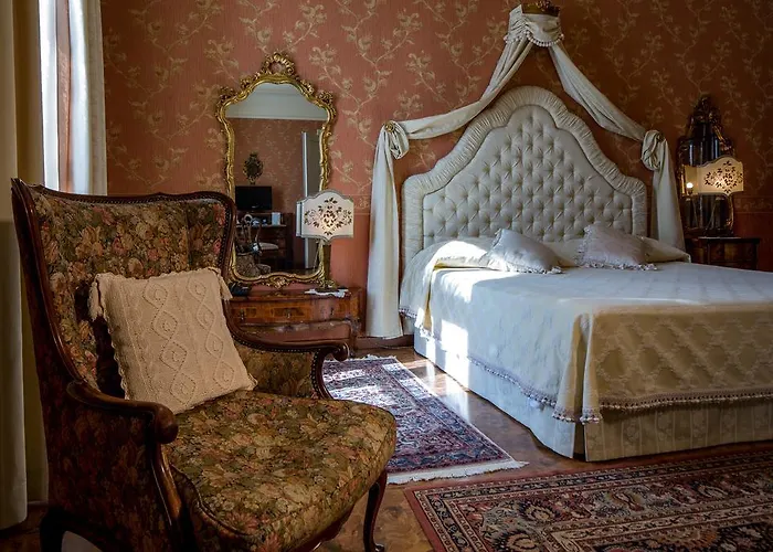 Отель Castello Di Spessa - Residenze D'epoca